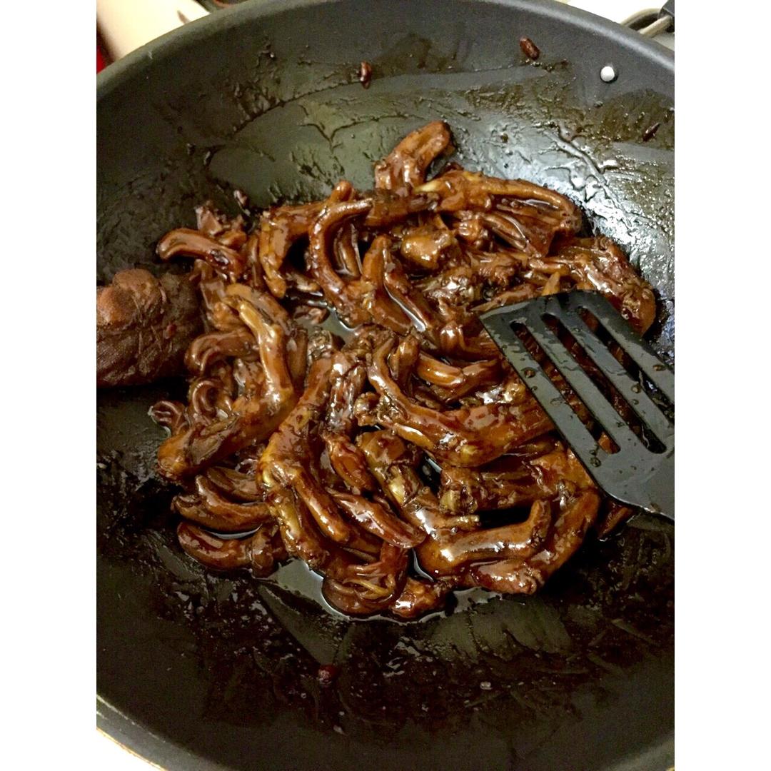 周黑鸭味～～～鸭翅 鸭爪