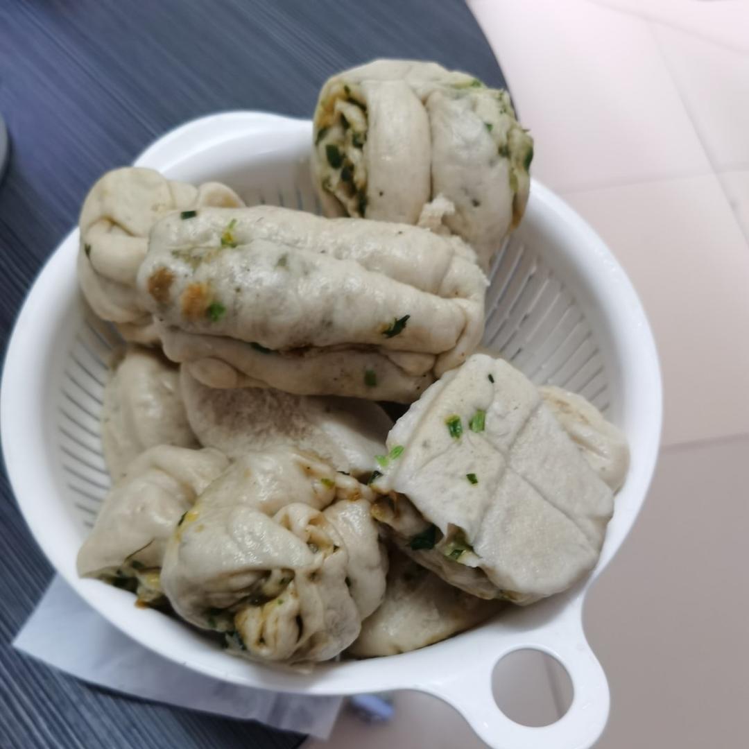 🌺椒盐葱香花卷🌺（操作简单，好吃又好看）