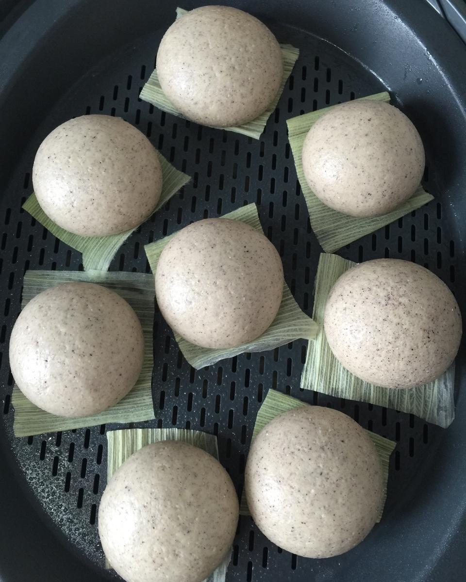 奶香黑芝麻刀切馒头