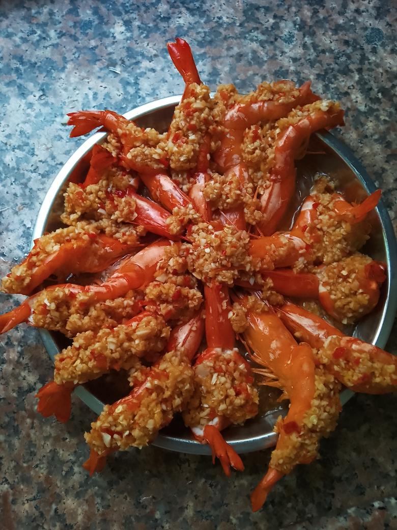 蒜蓉粉丝蒸虾
