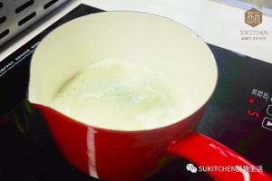 超暖小甜品——姜汁撞奶的做法 步骤3