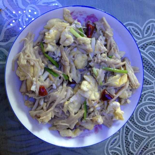 金针菇炒鸡蛋
