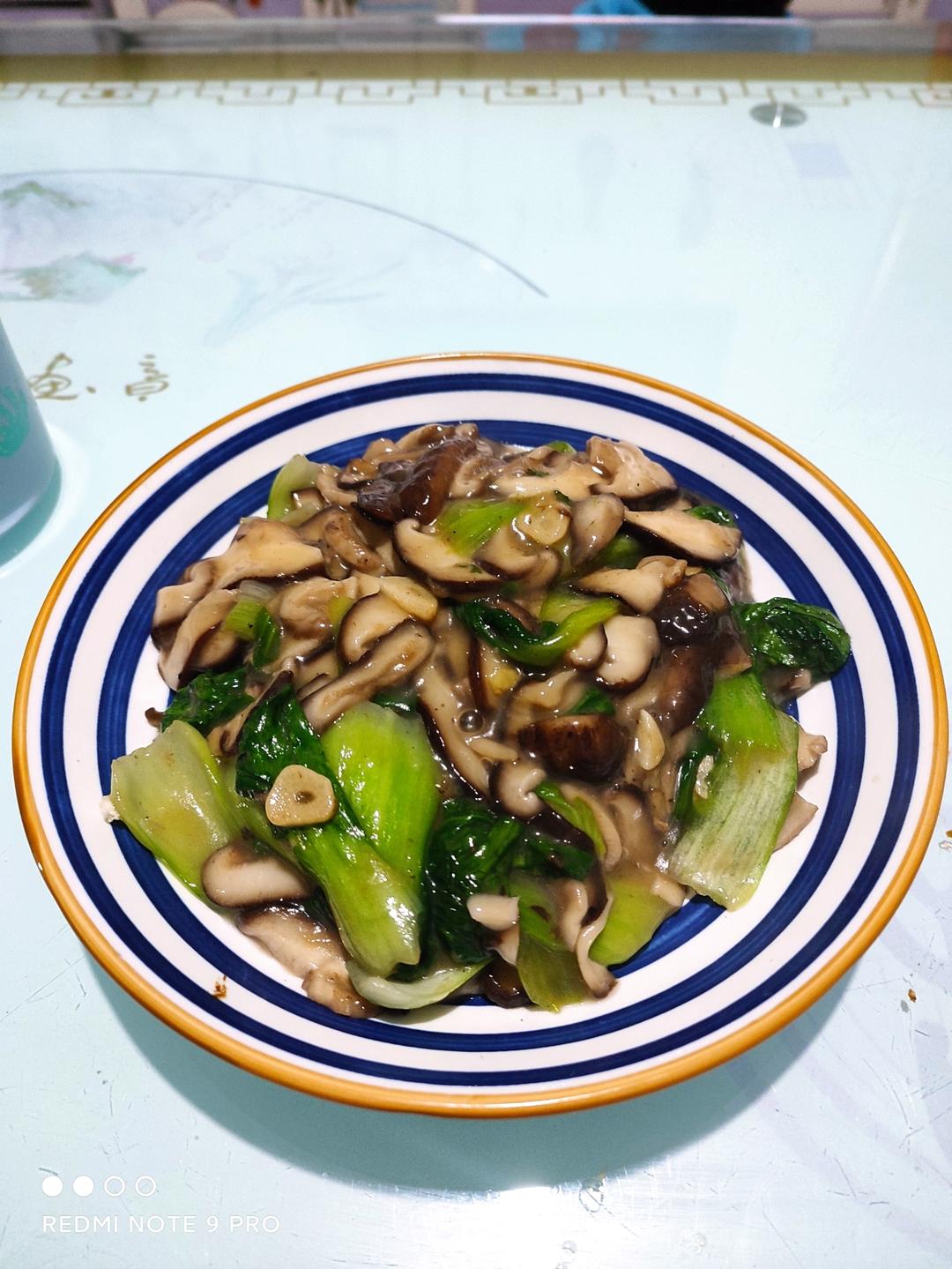 香菇油菜（简单快手）