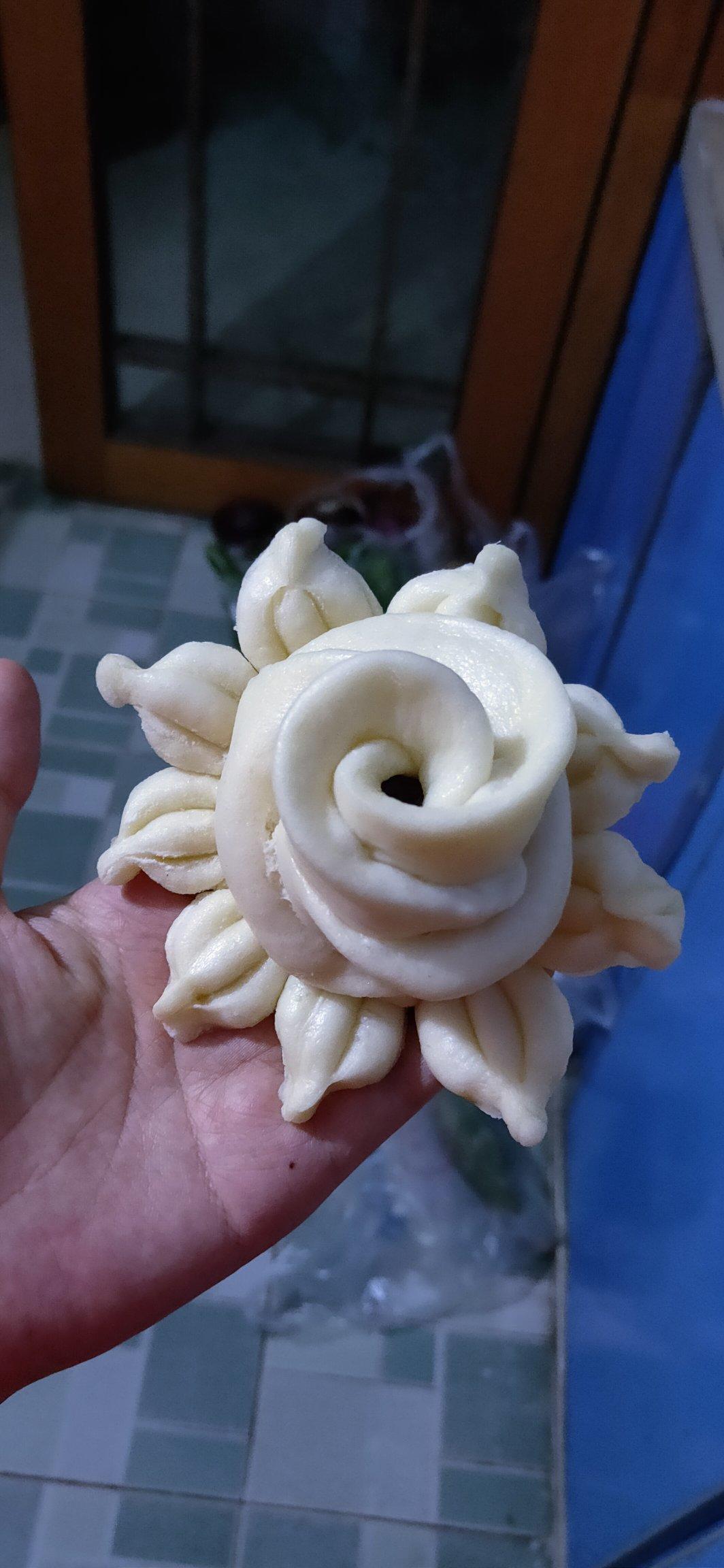 小黑dodo做的玫瑰花馒头