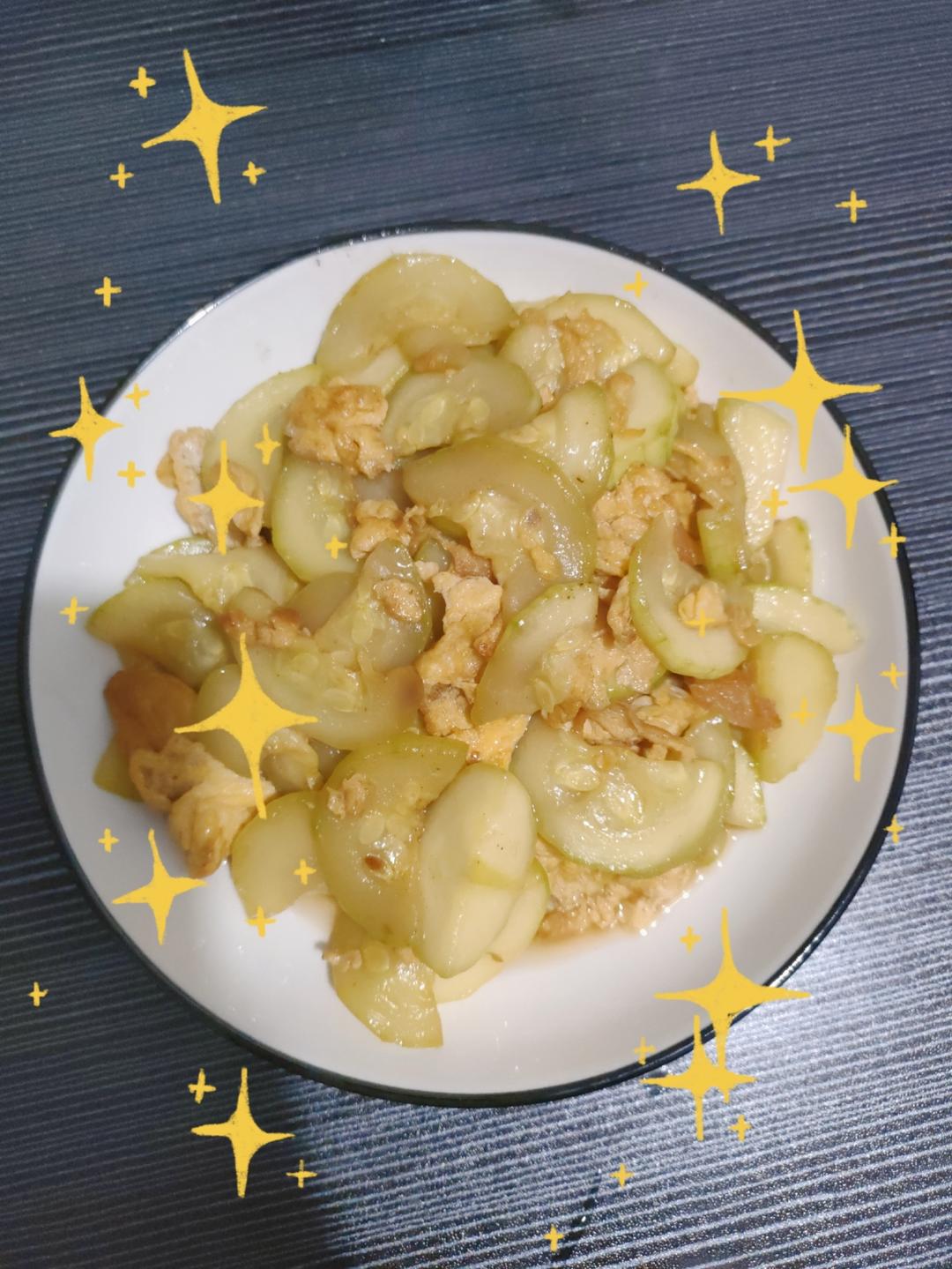 五分钟下饭菜黄瓜火腿炒鸡蛋