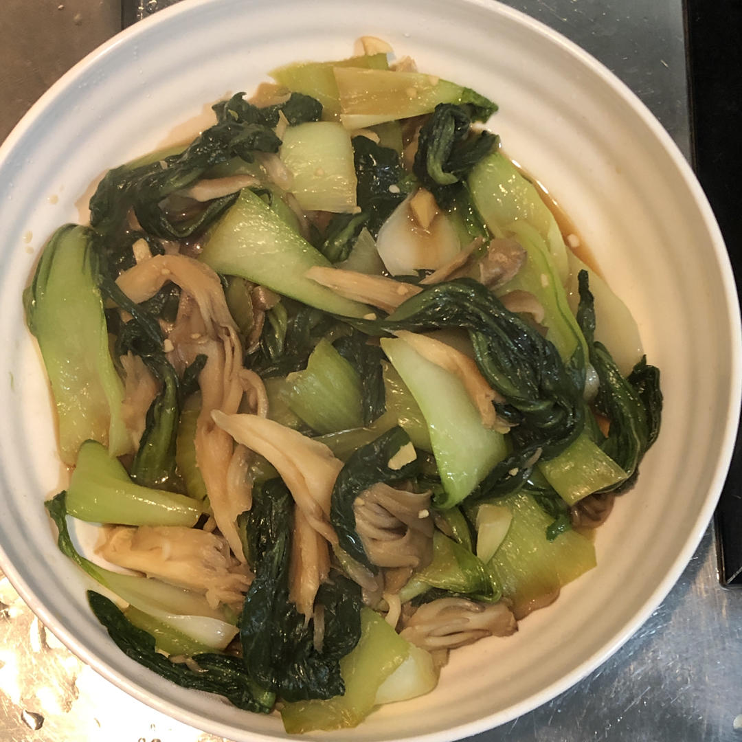 比肉还好吃的香菇油菜，味道鲜美，好吃还不胖