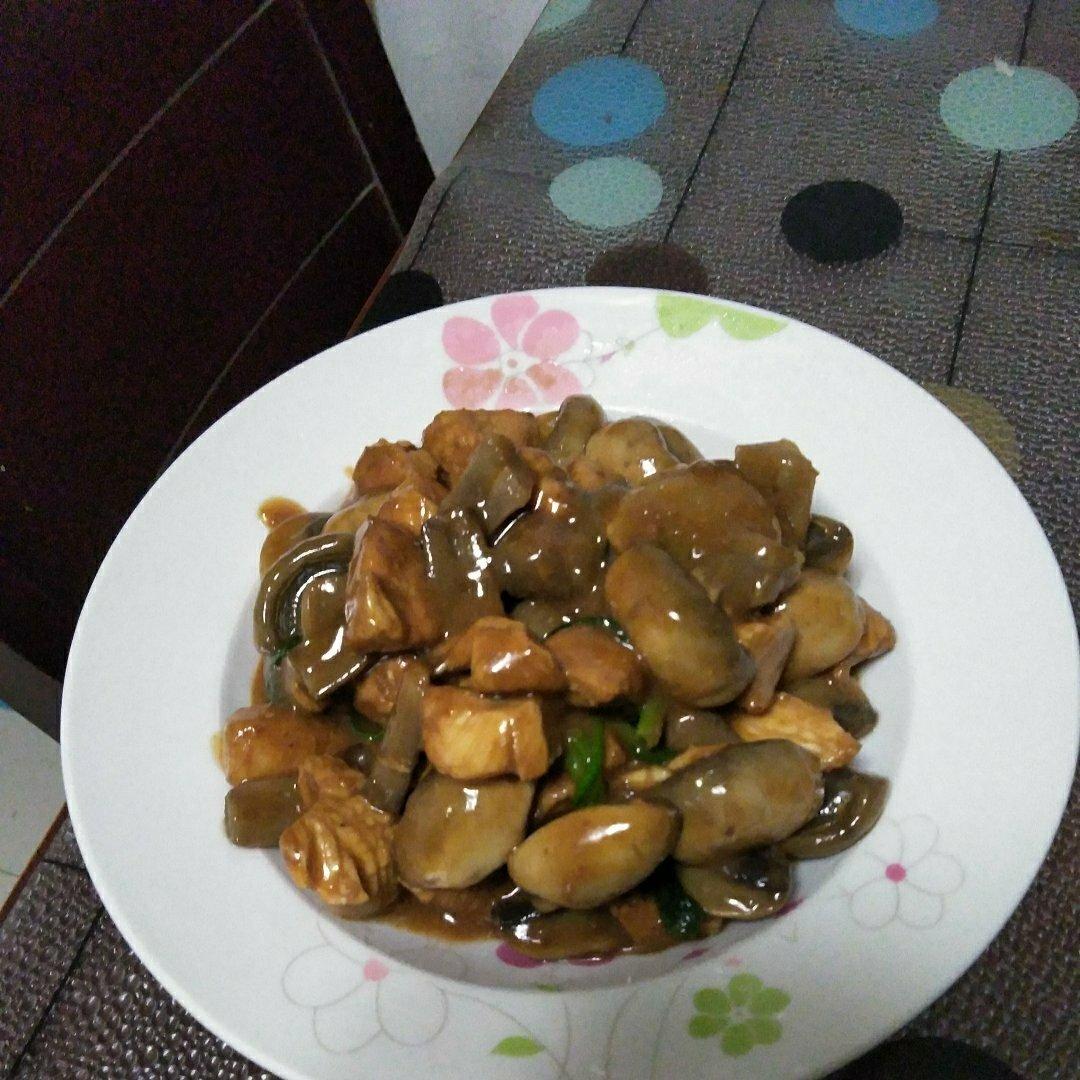 蘑菇滑鸡（香菇滑鸡）