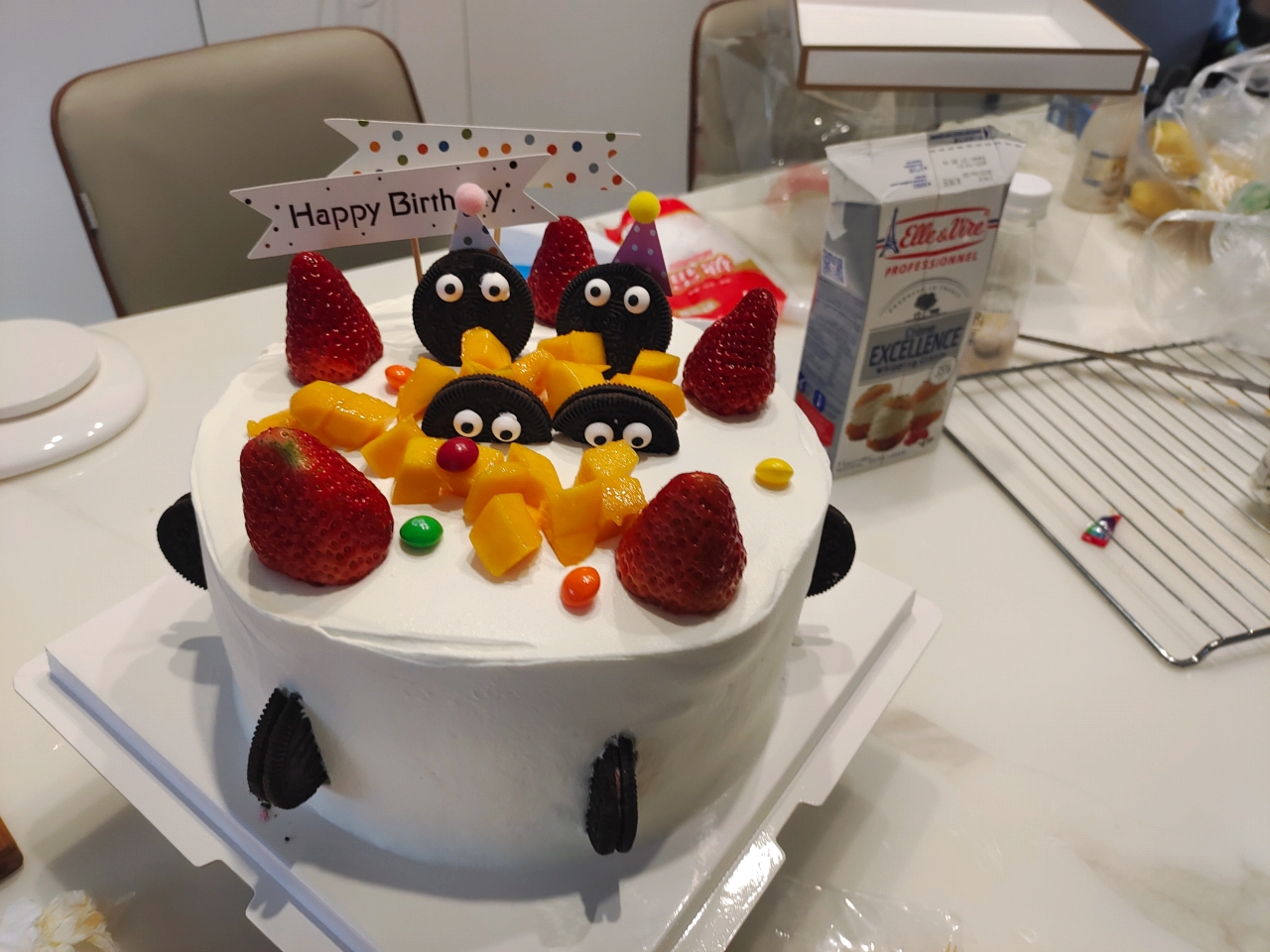 《Tinrry+》超经典的日式草莓奶油蛋糕 2.0版本（6寸配方）