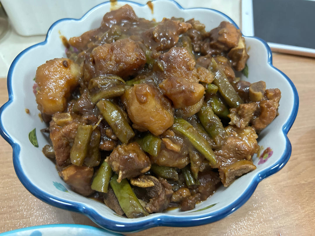 红烧排骨炖豆角