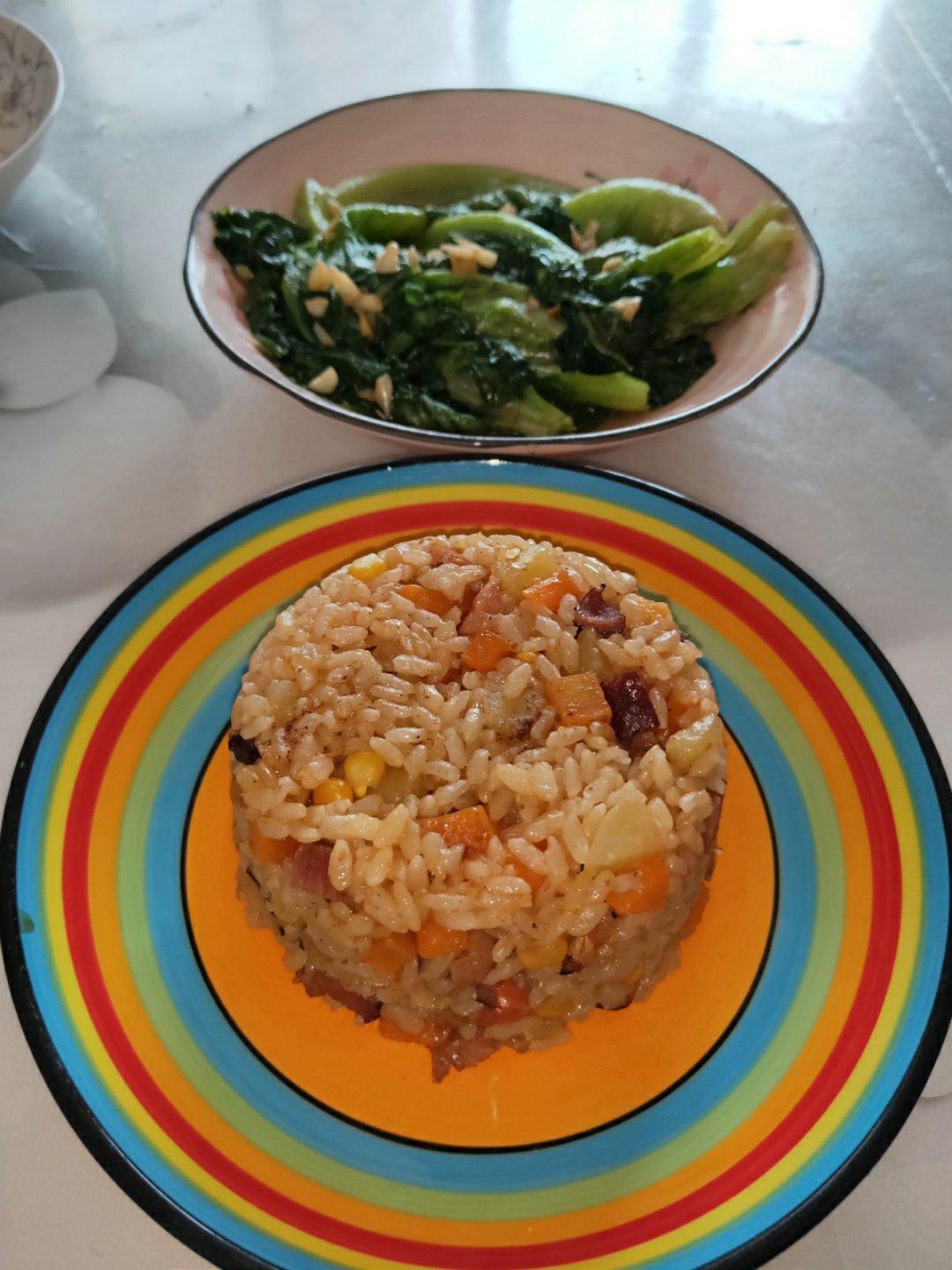 豌豆腊肠糯米饭（电饭锅版）