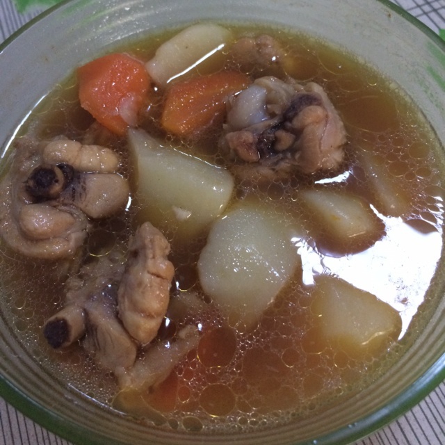 木耳土豆炖鸡汤