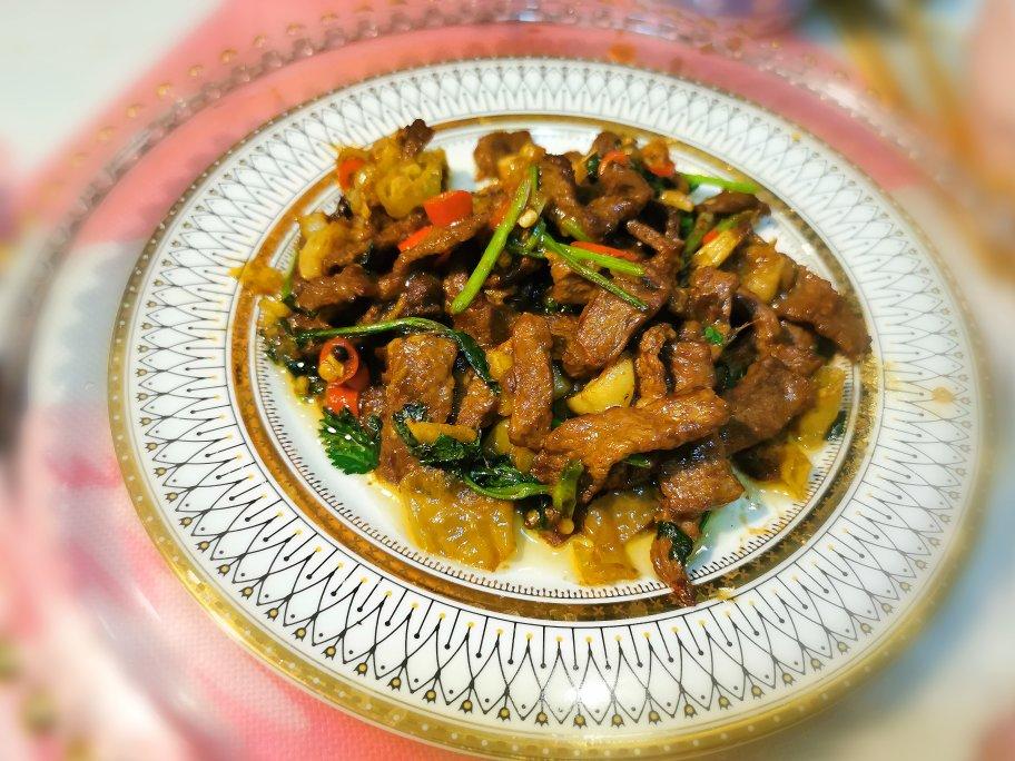 野山椒炒牛肉