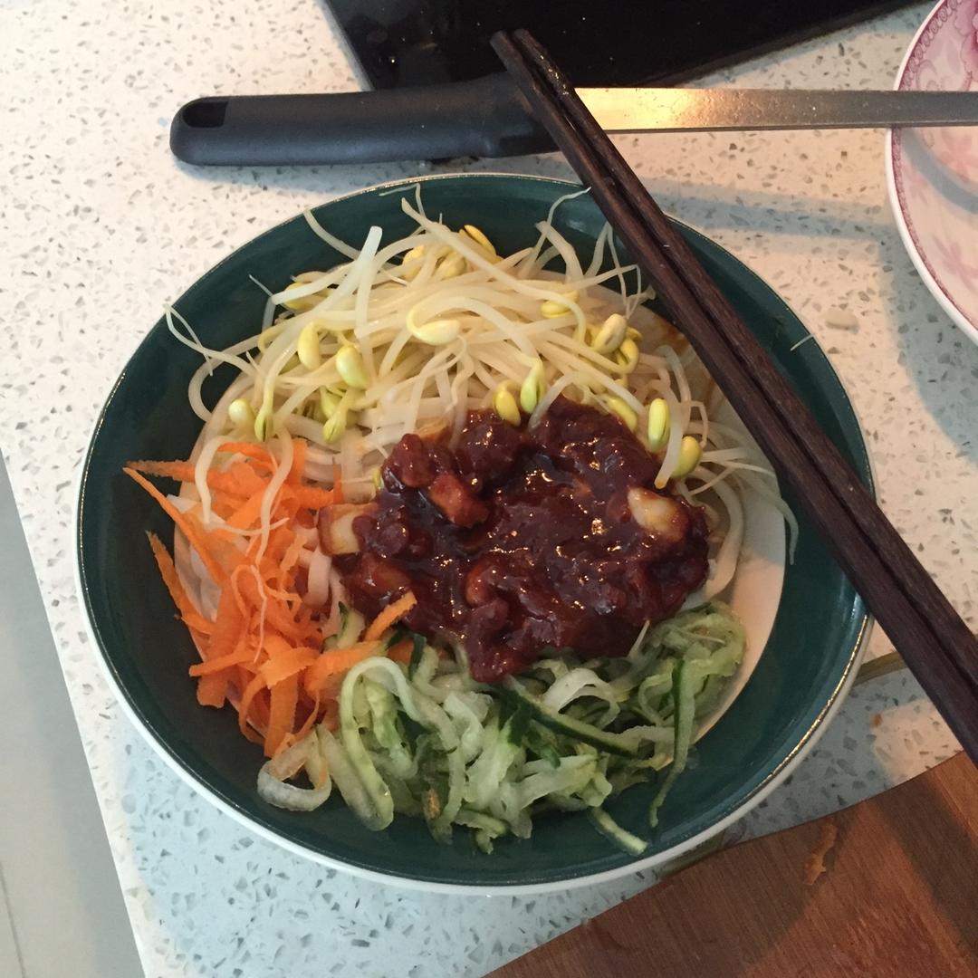 堂妈的炸酱面