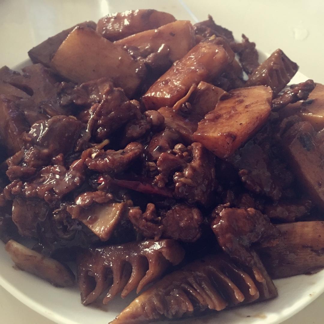 油焖笋（超级好吃）