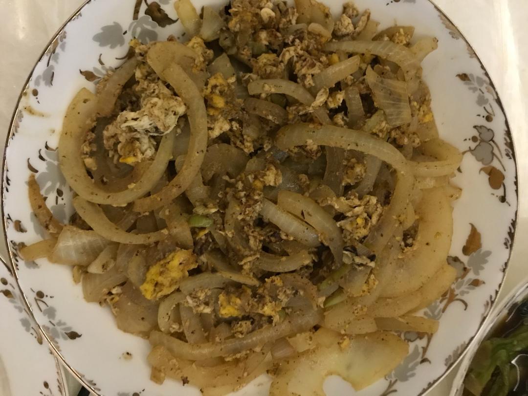 洋葱炒蛋