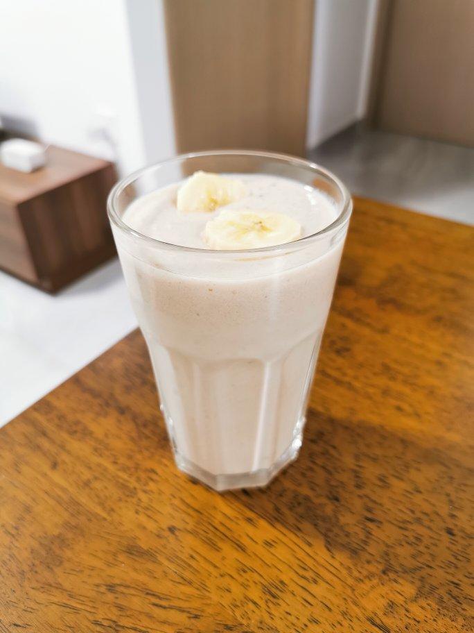 『健康无糖版 | 香蕉酸奶昔』