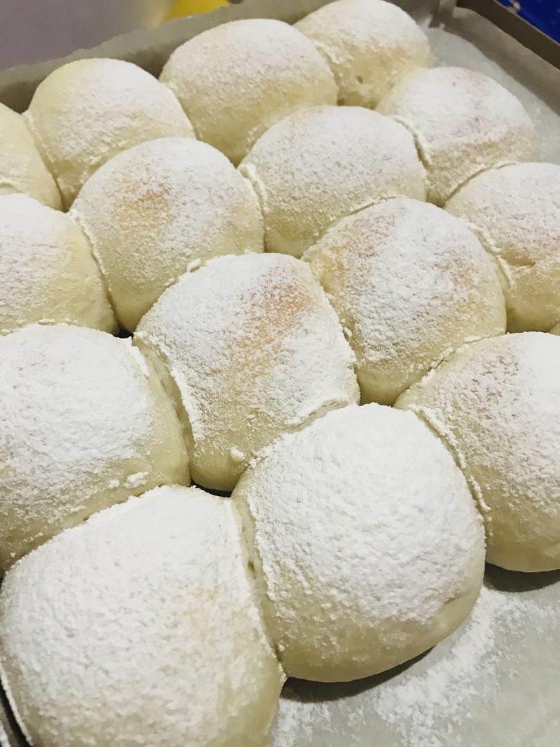 软蓬蓬的牛奶包