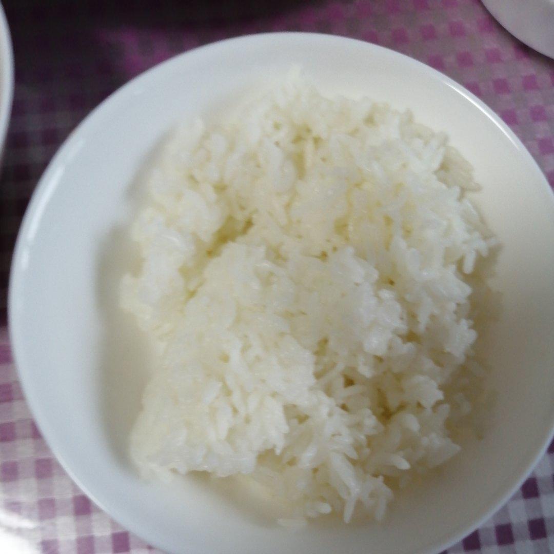 米中加两物，蒸出最美味的米饭