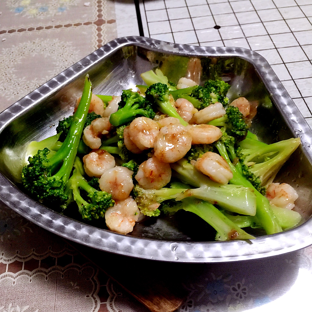 西兰花炒虾仁