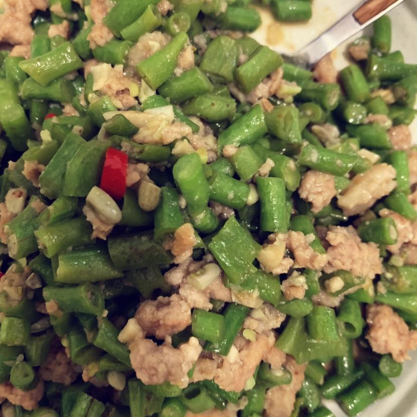 肉沫豆角下饭菜