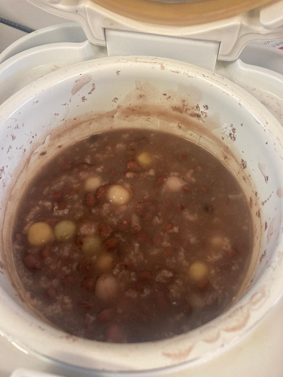 红豆糯米小丸子小汤圆——如何在5分钟内搓好一盘小丸子