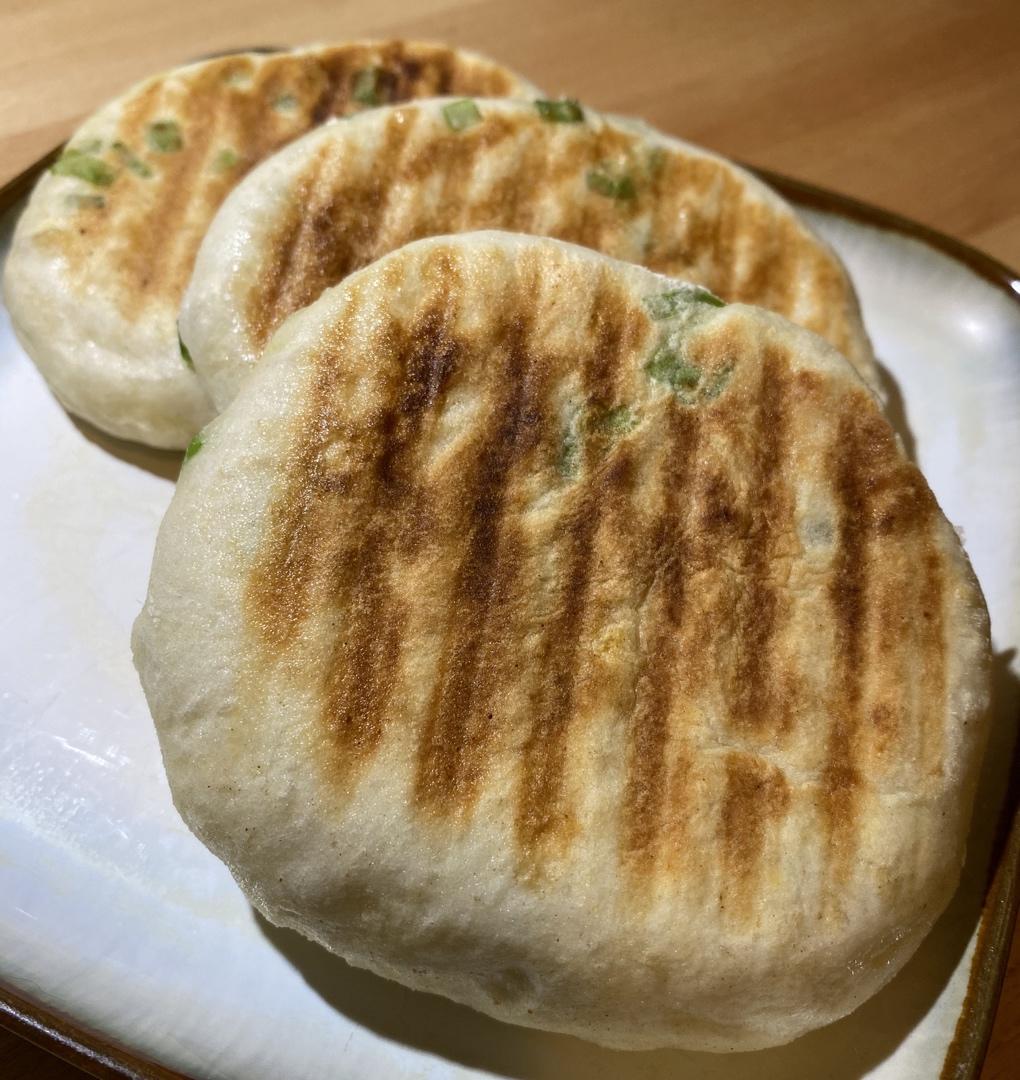 葱花鸡蛋发面饼（一）