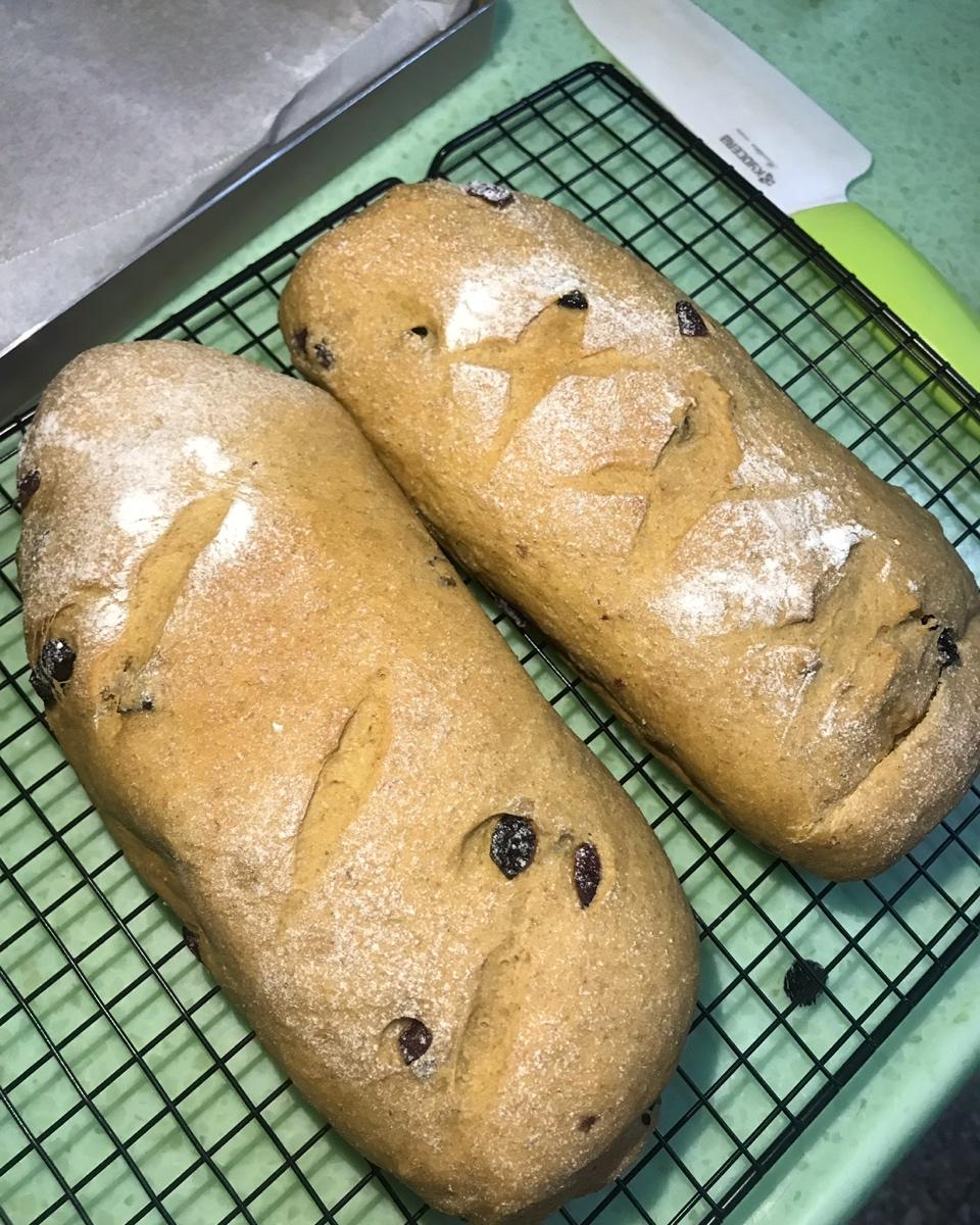 蔓越莓全麦黑糖面包
