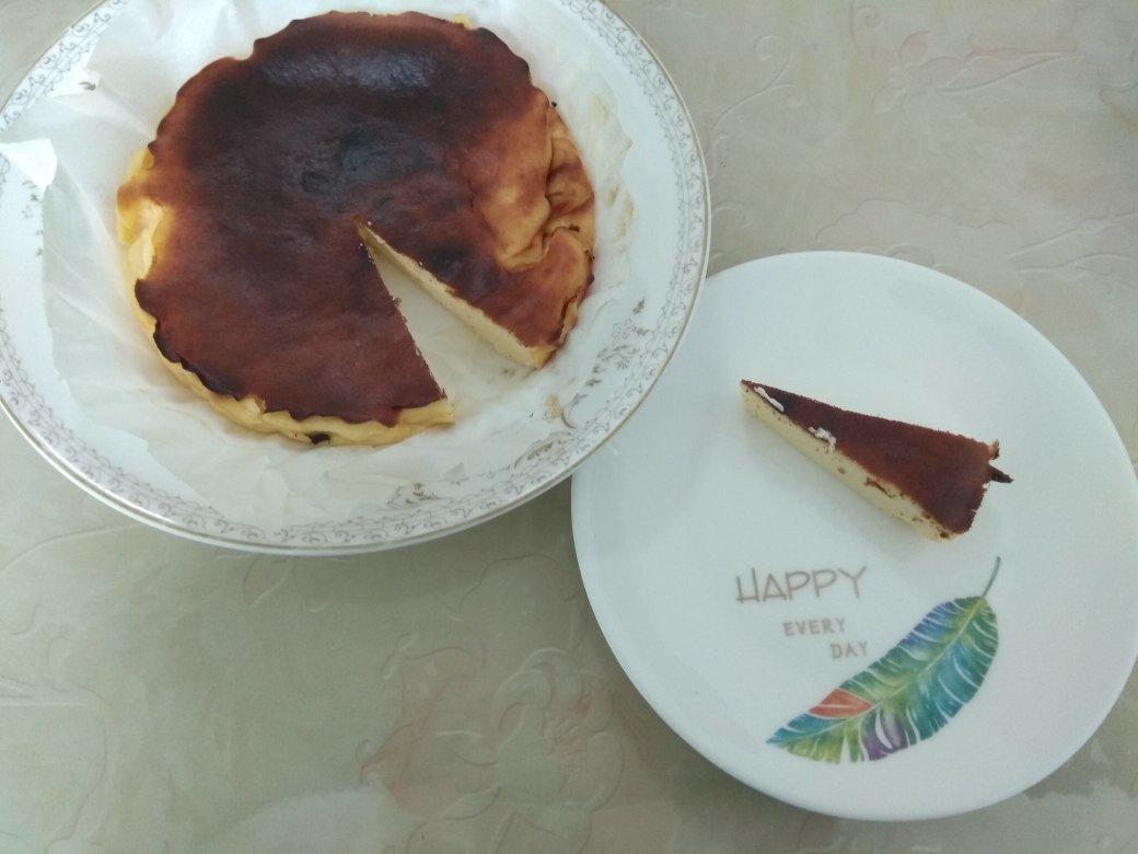 六寸酸奶版巴斯克芝士蛋糕【低卡也不影响美味】
