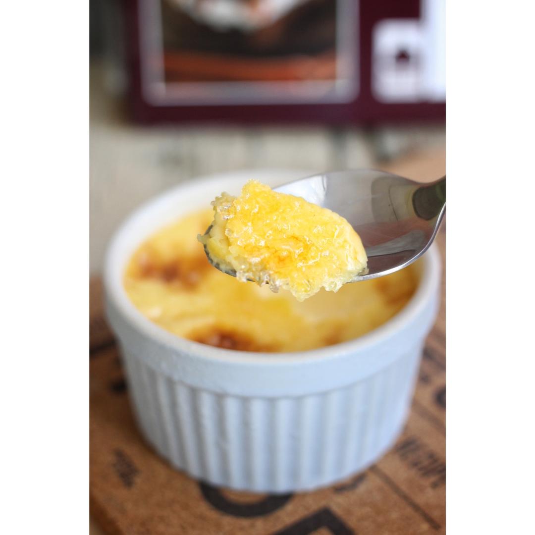 CRÈME BRÛLÉE 法式烤布蕾（焦糖布丁）