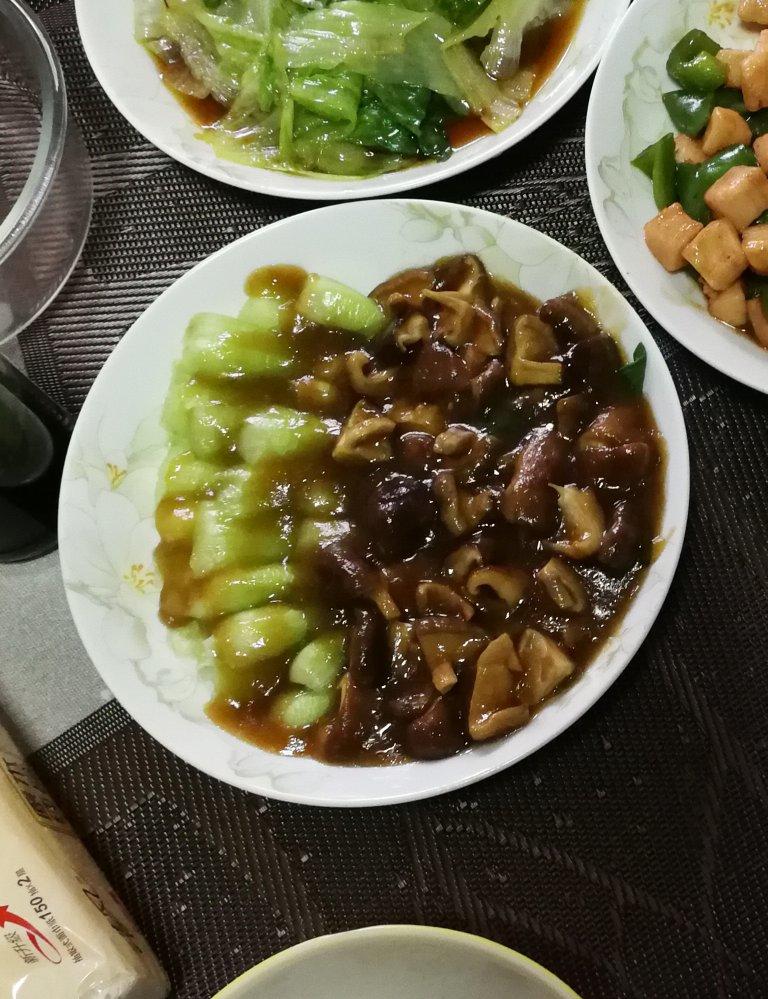 蚝油香菇小油菜