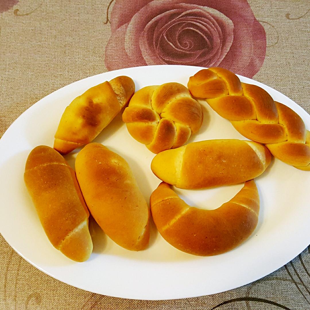 金大旺的胡萝卜小餐包