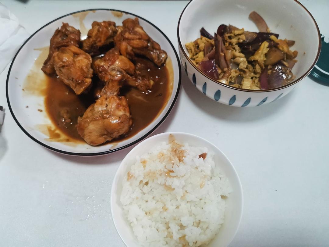 降压防癌的好食材  洋葱炒鸡蛋