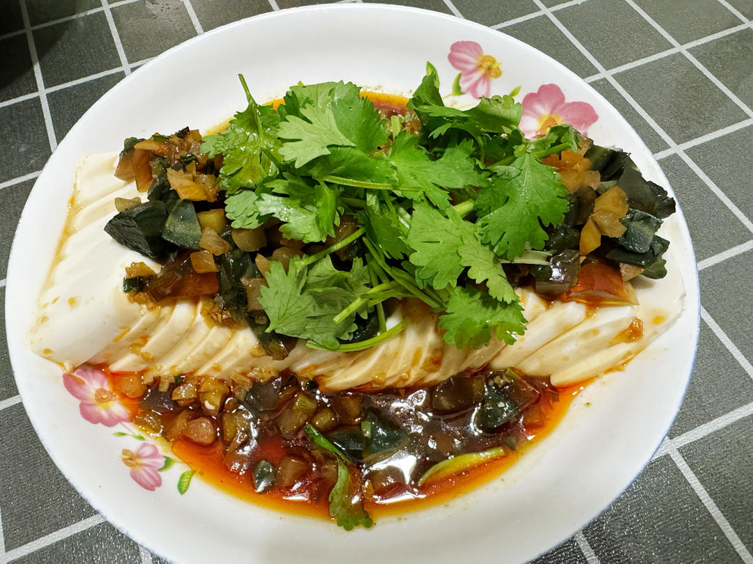 【最佳CP～】凉拌皮蛋豆腐✨