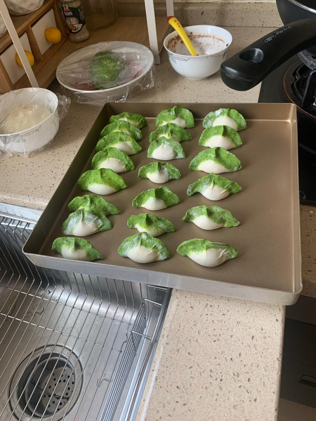 白菜饺子（寓意百财）