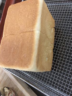 懒人法2次发酵超级柔软面包（牛奶卷）的做法 步骤5