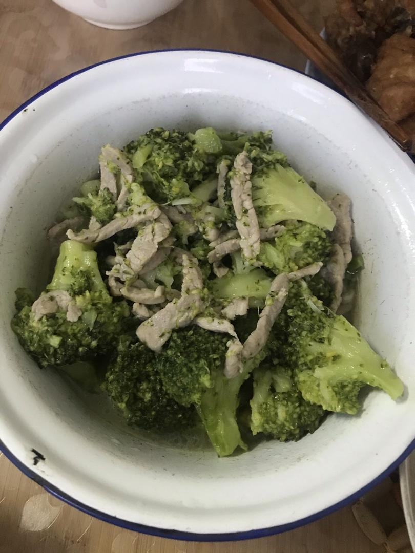 西兰花炒肉