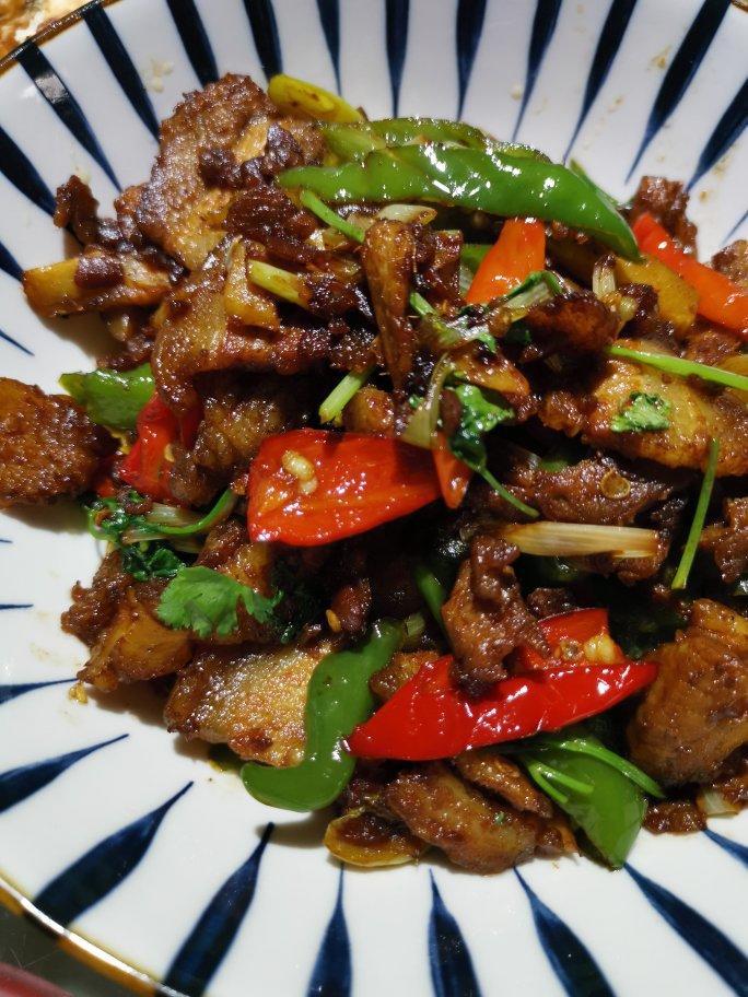 厨师长教你：“回锅肉”的正宗做法，先收藏