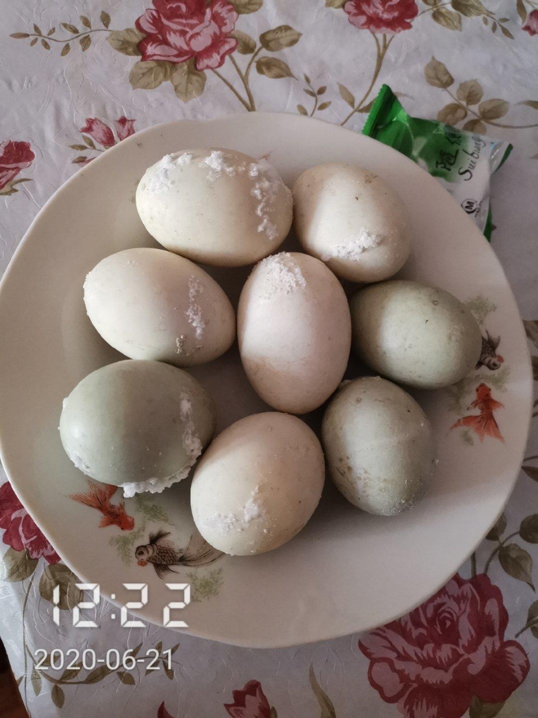 自制流油的咸鸭蛋