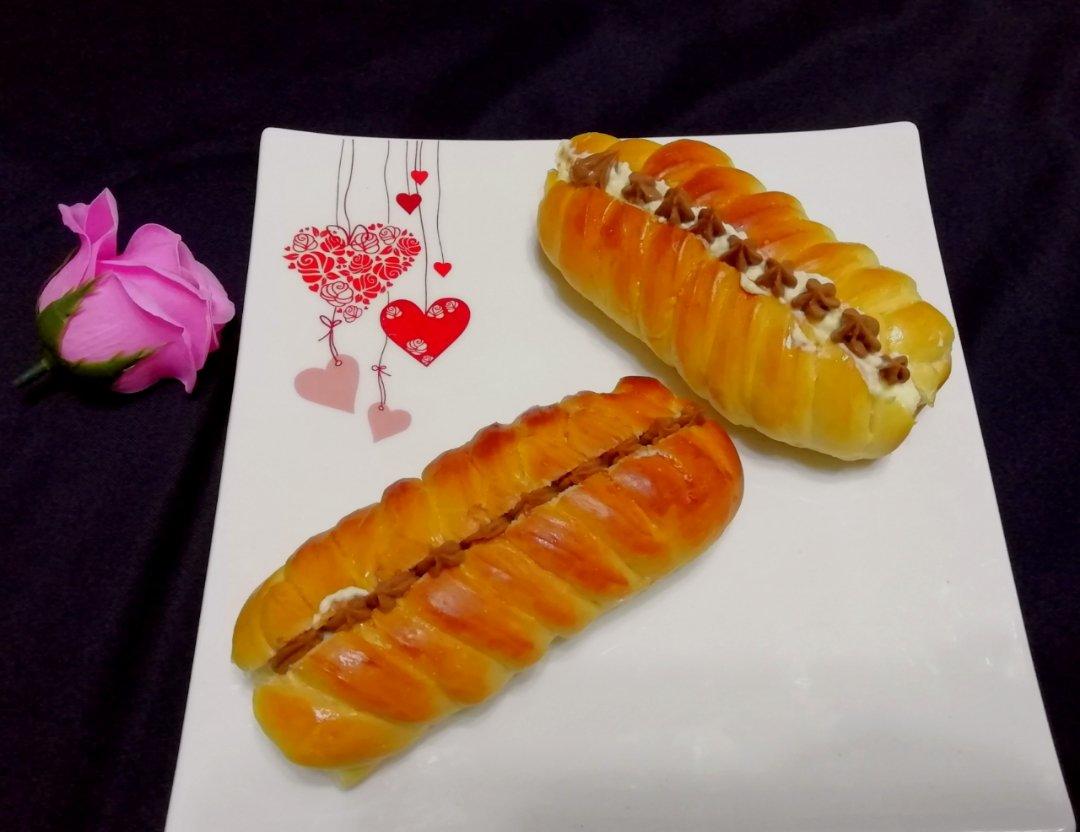 巧克力卡士达面包