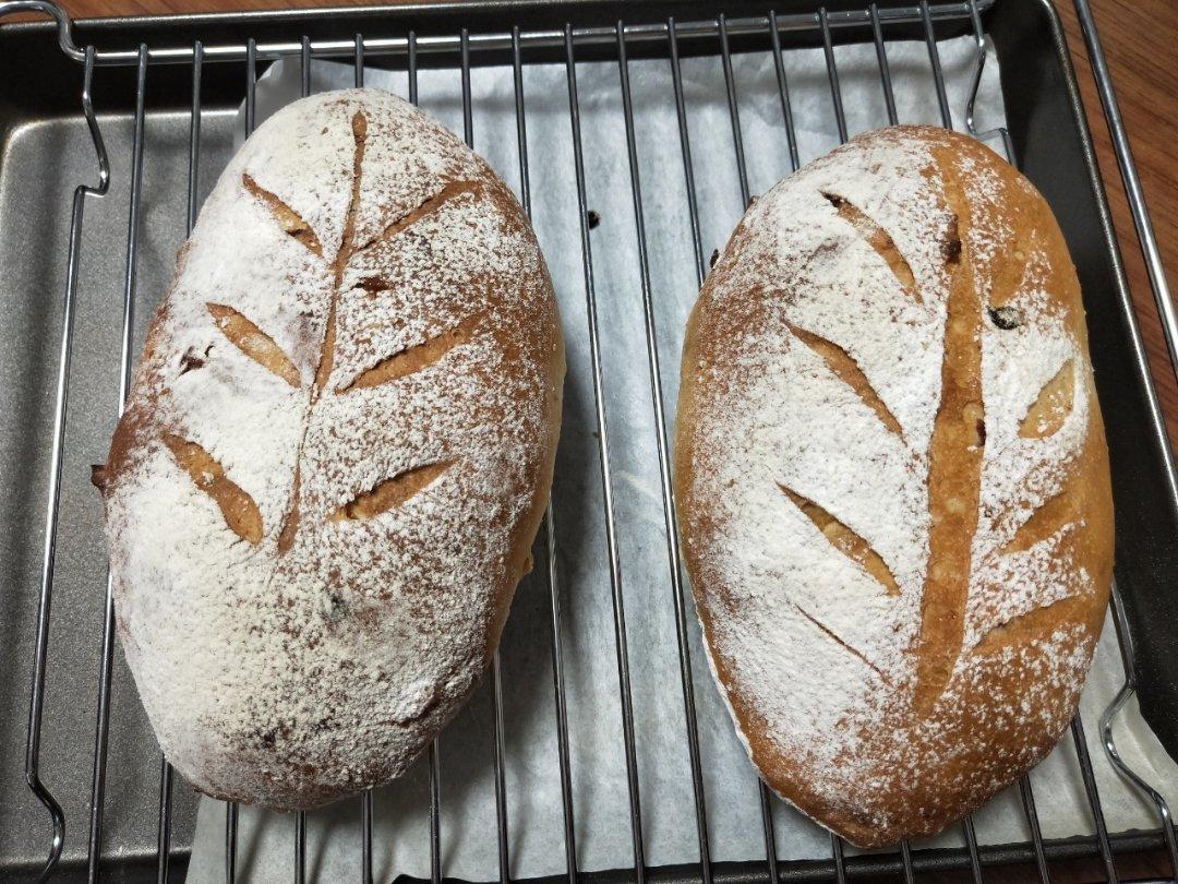 kiri奶油芝士食谱—全麦蔓越莓奶酪软欧包（视频）