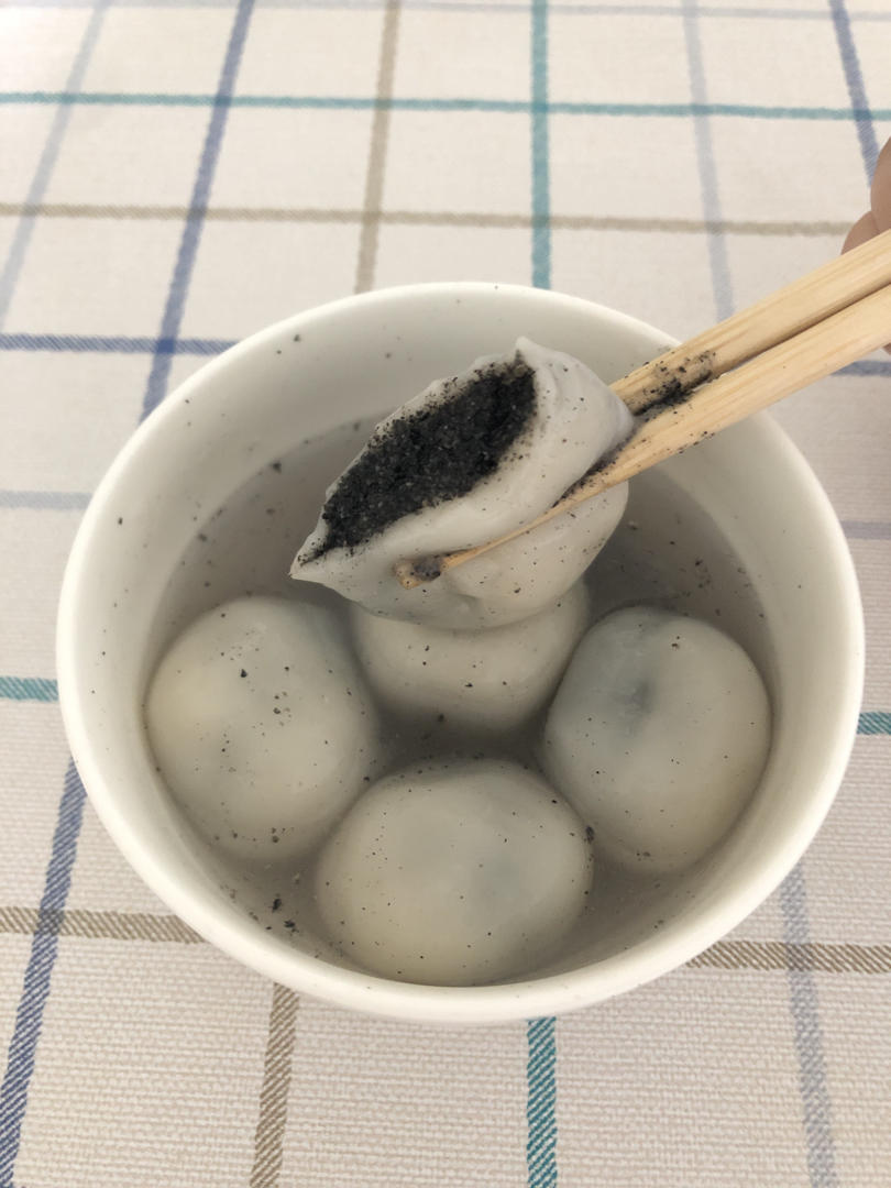 《Tinrry下午茶》教你做芝麻汤圆