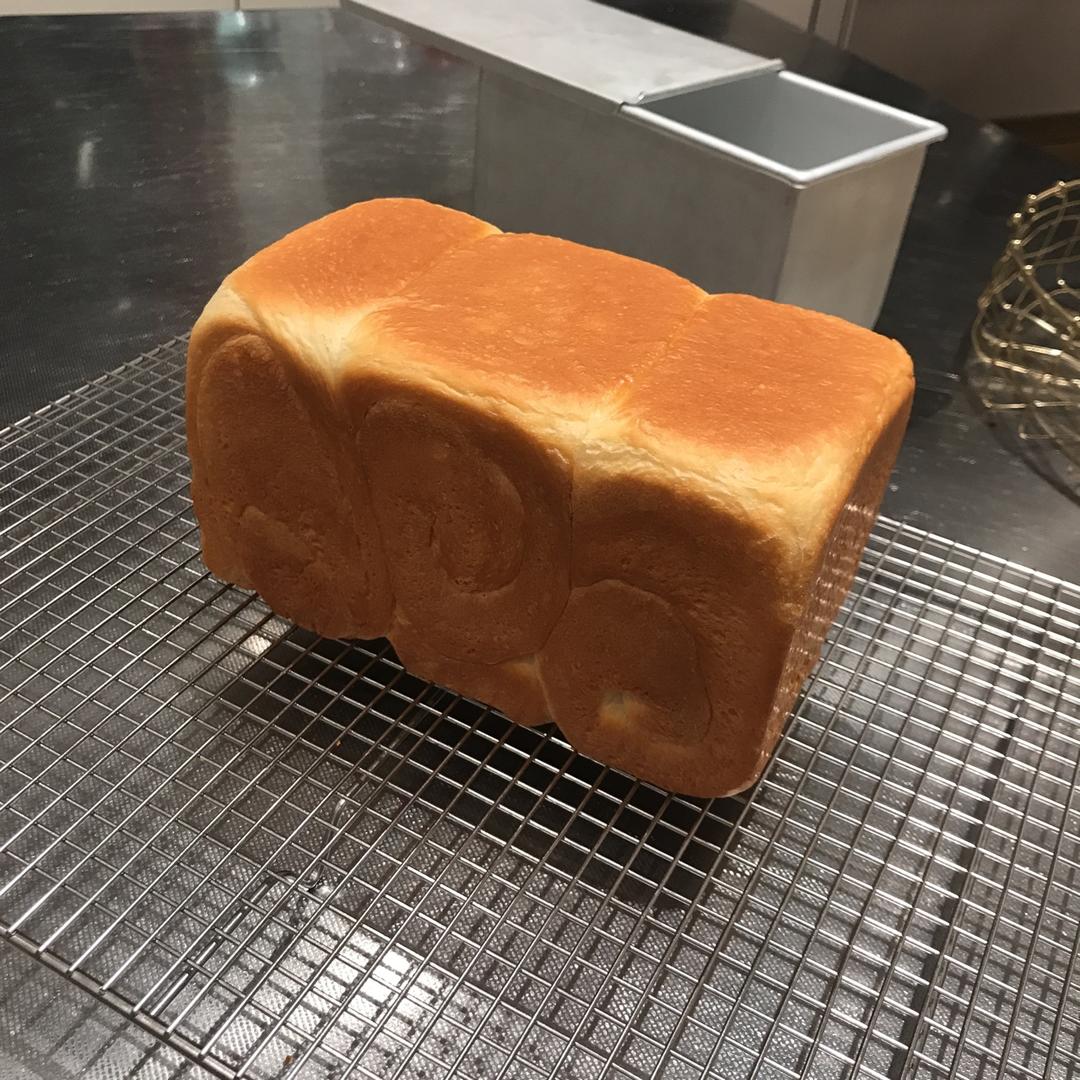 绵绵绵吐司