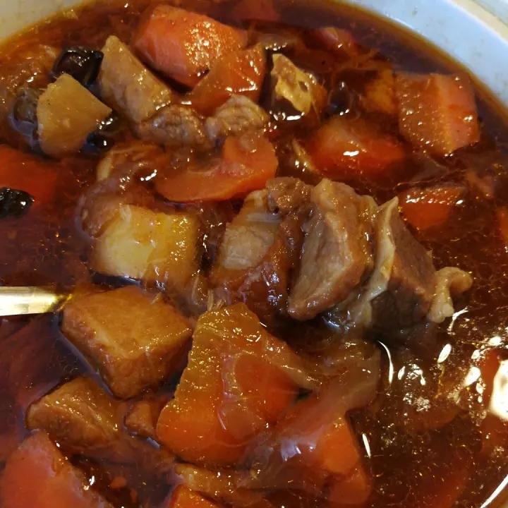 红烧牛肉土豆 （独家秘制）