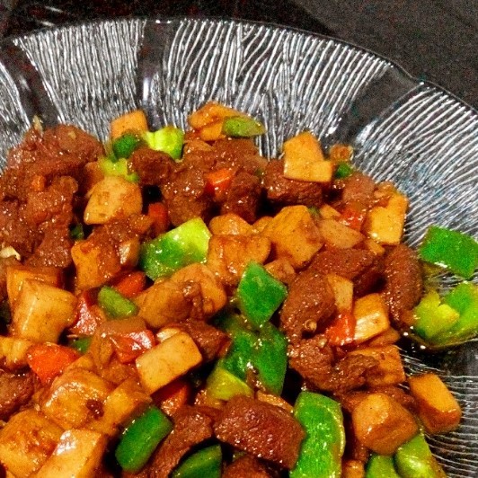 黑椒杏鲍菇牛肉粒