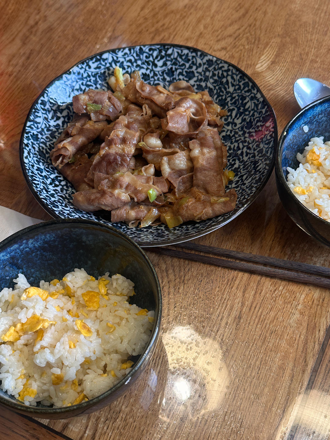 京葱爆羔羊肉卷