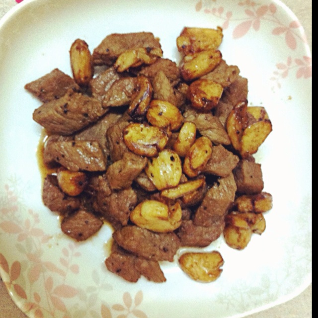 黑蒜子牛肉粒