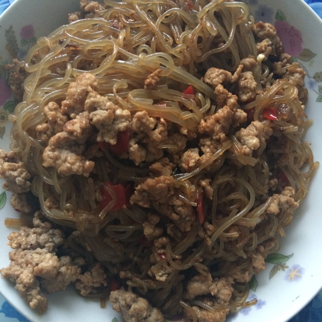 蚂蚁上树
