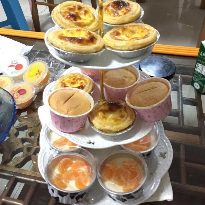 简单的戚风小纸杯蛋糕