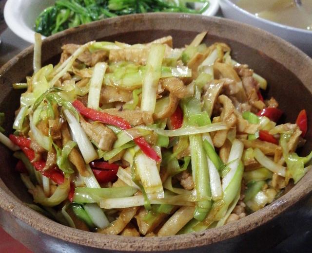 快手什锦炒笋的做法