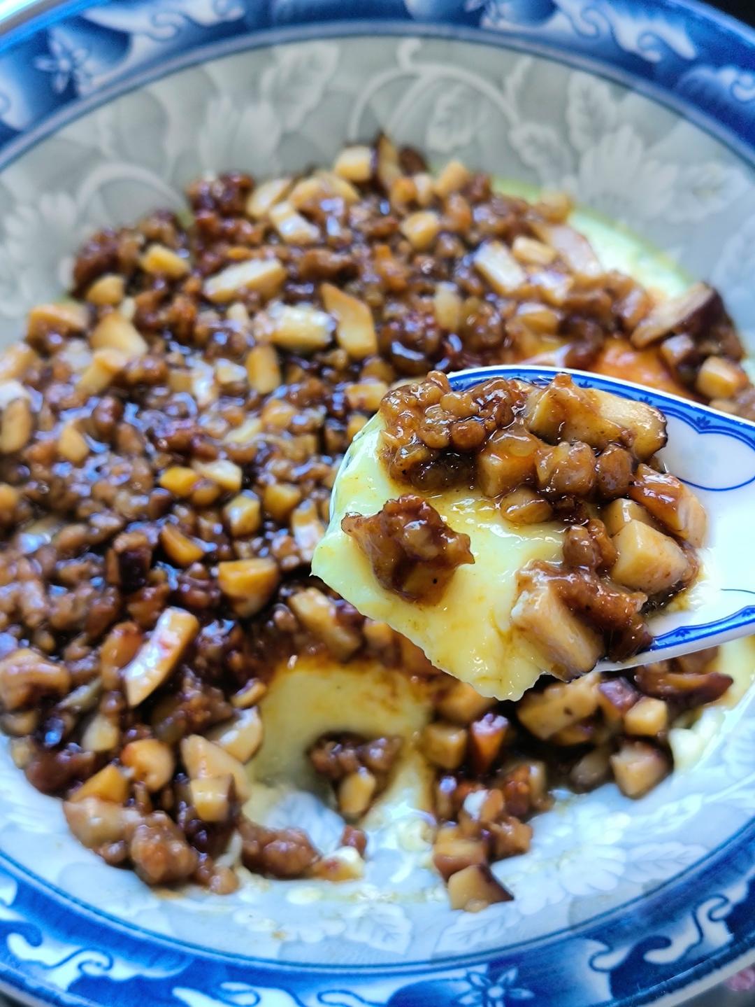 香菇肉末鸡蛋羹